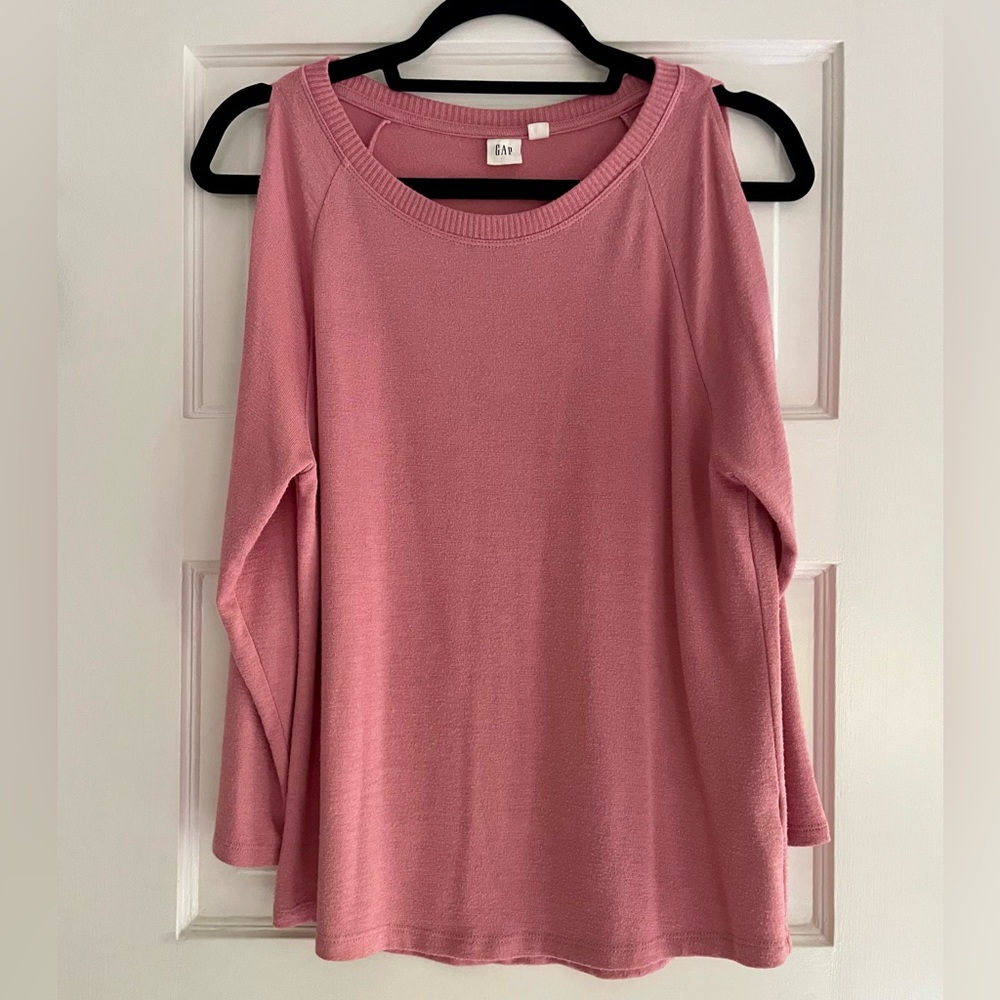 GAP Pink 3/4 Sleeve Shoulder Slit Top